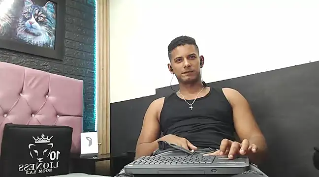 Snapshot of Chris_Dick23 chatting on March 1, 2025, 4:47 am Chris Dick23 online show from March 1, 2025, 4:47 am