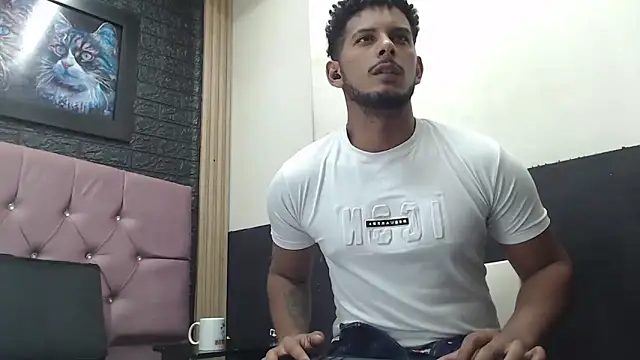 Snapshot of Chris_Dick23 chatting on October 23, 2025, 4:33 am Chris Dick23 online show from October 23, 2025, 4:33 am