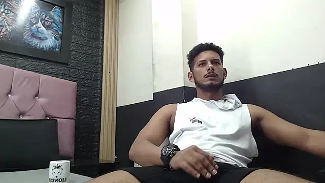 Snapshot of Chris_Dick23 chatting on September 11, 2025, 4:45 am Chris Dick23 online show from September 11, 2025, 4:45 am