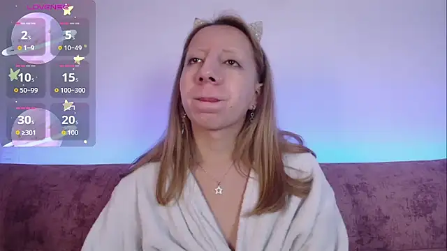 Miiaa doll online show from October 13, 2025, 11:56 am