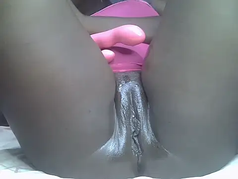 Liza331 online show from February 11, 2026, 5:46 pm