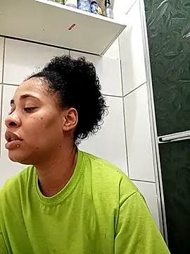 Su Duarte 1 online show from December 3, 2025, 2:34 am