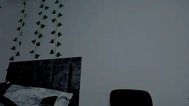 Miaa Garcia online show from October 11, 2025, 8:43 pm