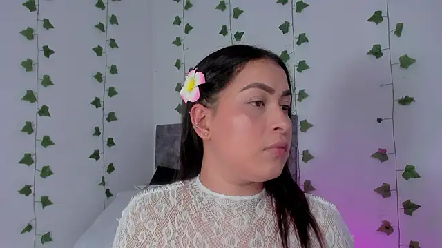 Miaa Garcia online show from July 16, 2026, 10:07 pm