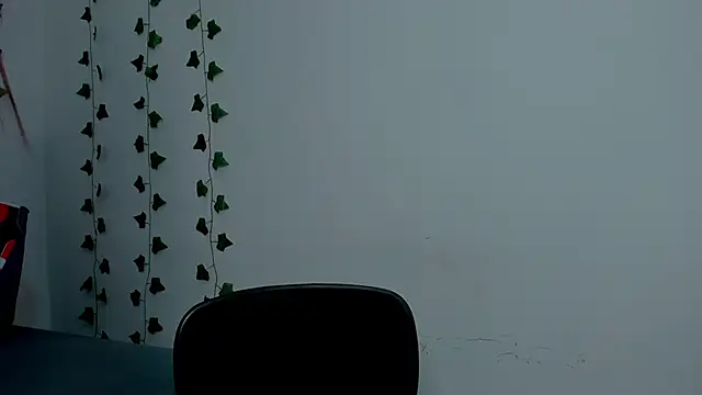 Miaa Garcia online show from October 2, 2025, 10:13 pm