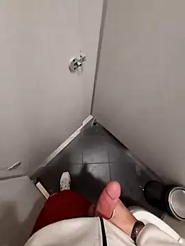 sevvvvsevvvv1 online show from December 21, 2025, 3:47 pm