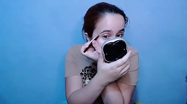 SubLayla01 online show from January 10, 2025, 5:34 pm