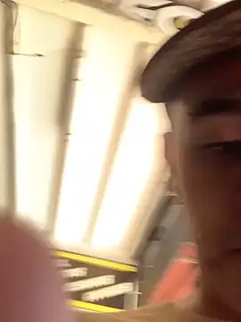 JovenDesobediente online show from September 9, 2025, 7:34 pm