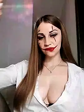 Verka199 online show from October 31, 2025, 7:10 pm