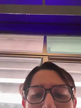 amooraaamoon online show from September 24, 2025, 1:28 pm