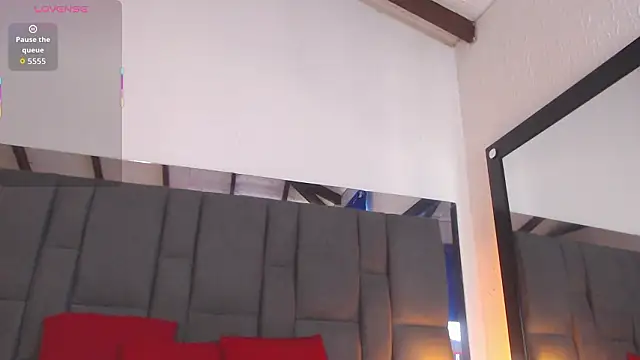 SELENA BIGBOOBS online show from March 28, 2026, 2:51 pm