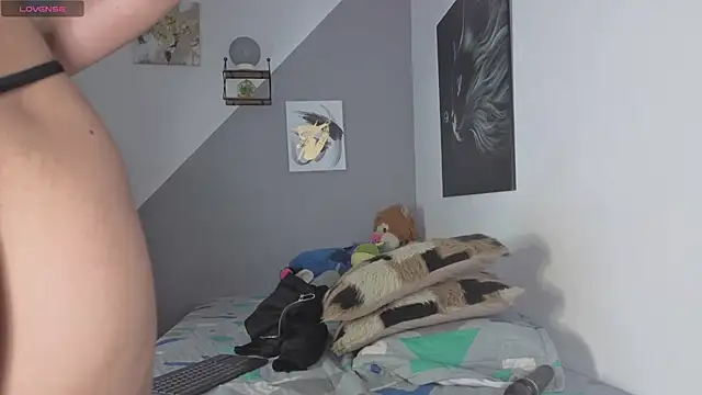 Snapshot of charlotte_002 chatting on October 26, 2025, 4:46 am charlotte 002 online show from October 26, 2025, 4:46 am