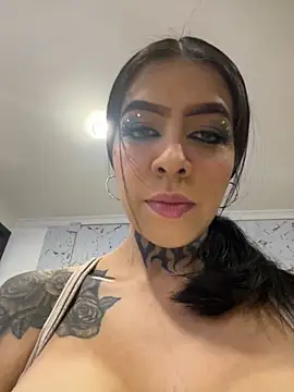 AbbyFtLuna online show from October 5, 2025, 6:20 pm