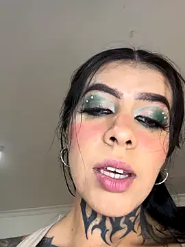 AbbyFtLuna online show from October 6, 2025, 7:03 pm