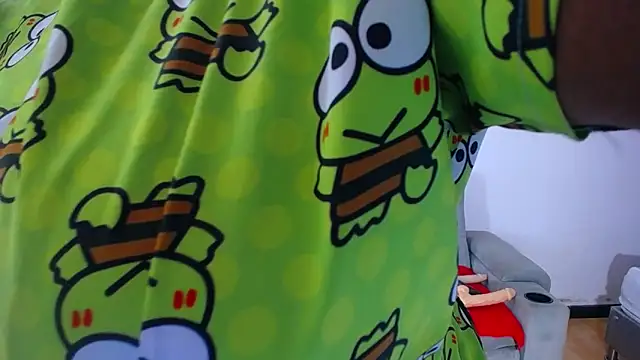 Snapshot of exotic_karmella chatting on February 13, 2026, 10:32 pm exotic karmella online show from February 13, 2026, 10:32 pm