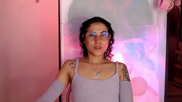 Hellen dumont online show from March 6, 2026, 2:06 am