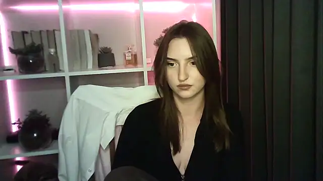 X Alisa online show from September 17, 2025, 5:59 pm