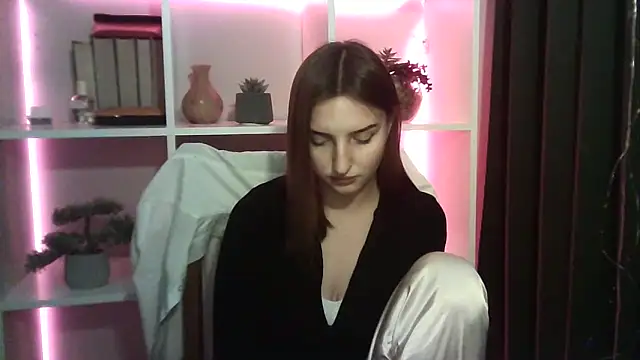 X Alisa online show from March 7, 2025, 7:16 pm