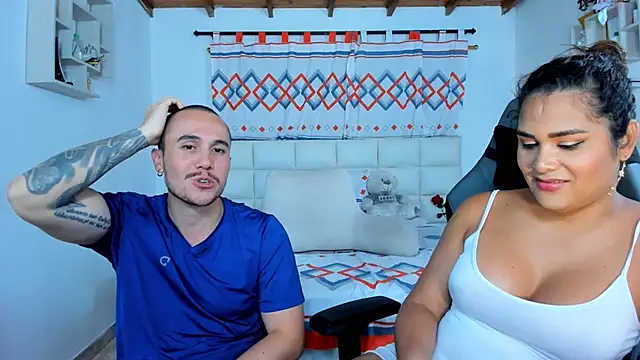 xxx sweet couple  online show from March 5, 2025, 8:32 am