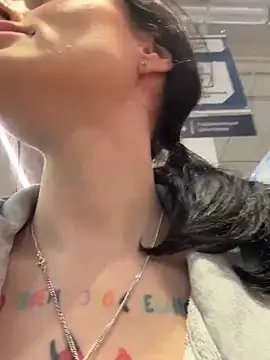 Melissa crazy online show from November 7, 2025, 3:38 pm