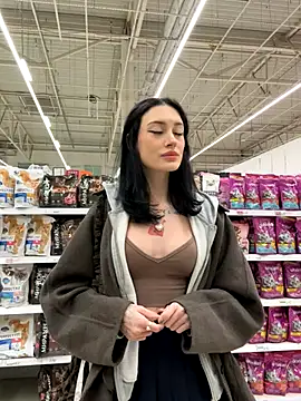 Melissa crazy online show from October 28, 2025, 3:33 pm