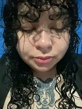 Snapshot of Kimberliprivv chatting on July 7, 2026, 4:43 pm Kimberliprivv online show from July 7, 2026, 4:43 pm