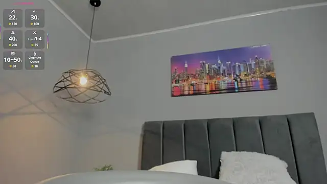 ScarletGV online show from November 12, 2025, 10:13 pm