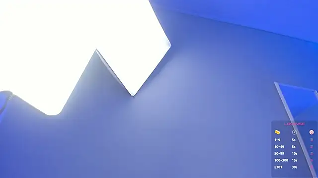 ScarletGV online show from October 16, 2025, 7:05 am