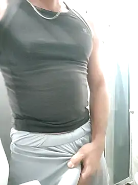 gilera250s online show from November 18, 2025, 4:43 pm