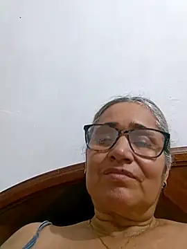 Snapshot of _candi chatting on December 18, 2025, 1:44 am candi online show from December 18, 2025, 1:44 am