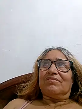 Snapshot of _candi chatting on December 21, 2025, 2:13 am candi online show from December 21, 2025, 2:13 am