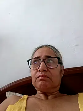 Snapshot of _candi chatting on January 11, 2026, 1:07 pm candi online show from January 11, 2026, 1:07 pm