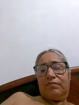 Snapshot of _candi chatting on December 23, 2025, 2:22 am candi online show from December 23, 2025, 2:22 am