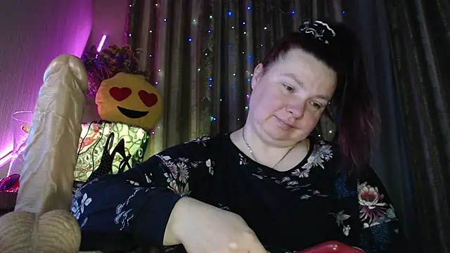 Snapshot of amorelara chatting on May 19, 2026, 5:58 am amorelara online show from May 19, 2026, 5:58 am
