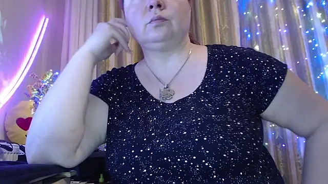 Snapshot of amorelara chatting on July 5, 2026, 8:54 am amorelara online show from July 5, 2026, 8:54 am