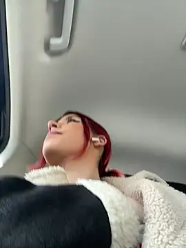 RiriRoseey online show from March 27, 2026, 8:48 am