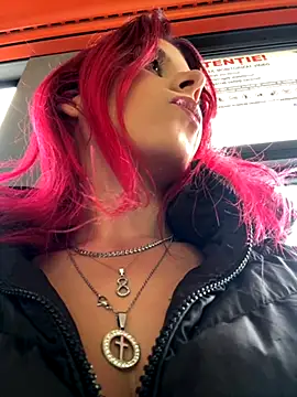 RiriRoseey online show from October 15, 2025, 7:16 am