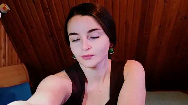 Snapshot of Miss_Arwen chatting on March 3, 2026, 1:45 am Miss Arwen online show from March 3, 2026, 1:45 am