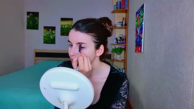 Miss Arwen online show from March 11, 2025, 3:04 am