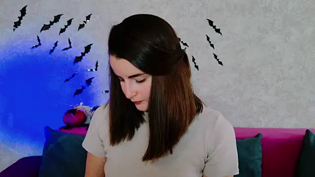 Miss Arwen online show from October 20, 2025, 3:08 am