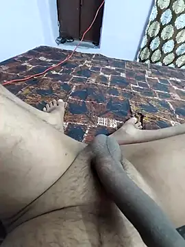 Snapshot of studboy1111 chatting on February 26, 2026, 2:33 am studboy1111 online show from February 26, 2026, 2:33 am