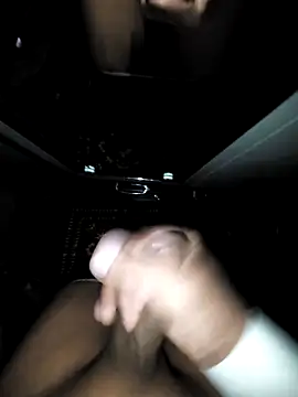 Snapshot of studboy1111 chatting on February 4, 2026, 6:30 am studboy1111 online show from February 4, 2026, 6:30 am