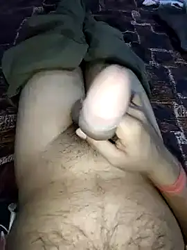 studboy1111 online show from March 22, 2025, 2:48 am