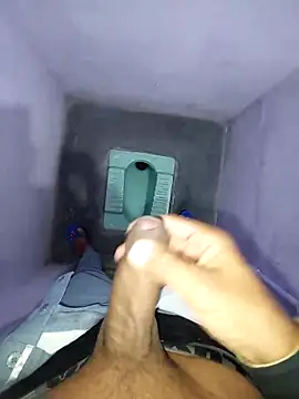 Snapshot of studboy1111 chatting on February 15, 2026, 11:14 pm studboy1111 online show from February 15, 2026, 11:14 pm