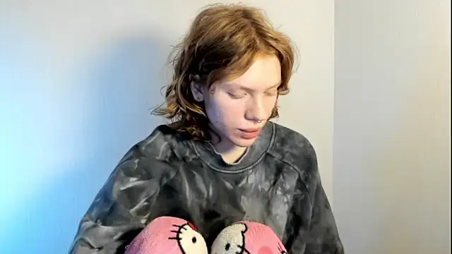 StellaDavis online show from October 17, 2025, 9:34 am