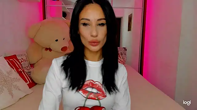 Snapshot of Blackeyeslady chatting on January 5, 2025, 12:53 pm Blackeyeslady online show from January 5, 2025, 12:53 pm