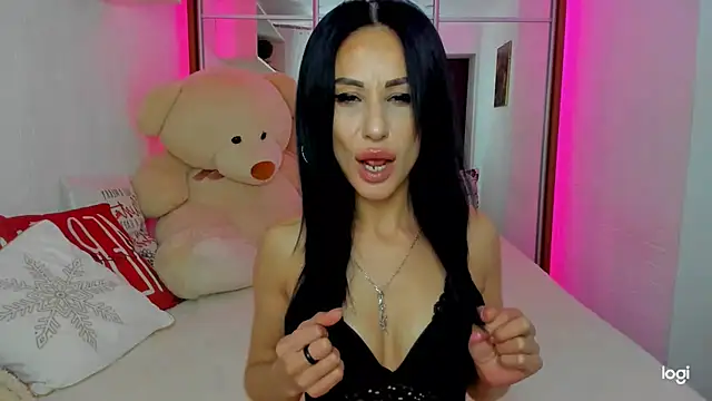 Snapshot of Blackeyeslady chatting on January 5, 2025, 3:55 pm Blackeyeslady online show from January 5, 2025, 3:55 pm