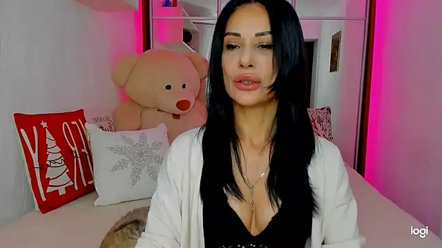 Snapshot of Blackeyeslady chatting on January 2, 2025, 12:03 pm Blackeyeslady online show from January 2, 2025, 12:03 pm