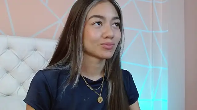 Snapshot of hantonella_ chatting on October 3, 2025, 9:16 pm hantonella online show from October 3, 2025, 9:16 pm