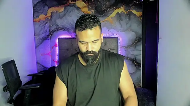 Snapshot of Drako_Argentii chatting on April 4, 2026, 4:57 pm Drako Argentii online show from April 4, 2026, 4:57 pm